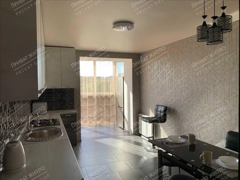 Однокімнатна квартира в новобудові в самому центрі міста!